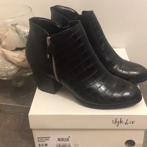 Style & Co ankle boots